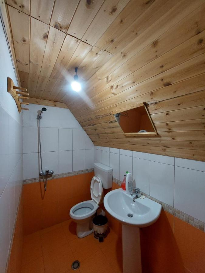 Casa de hóspedes Bjeshkeza Bujtina Nderlysaj